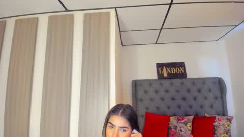 caitlingomez0 online show from February 26, 12:26 pm