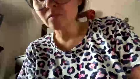 calishop1 online show from January 9, 8:35 pm