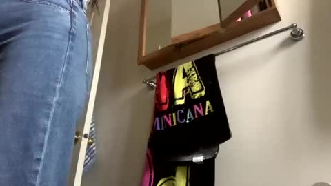 calishop1 online show from February 2, 11:21 pm