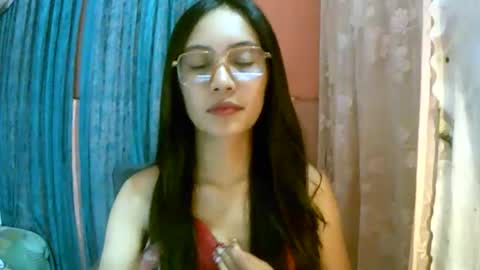 Freya online show from January 10, 11:15 am