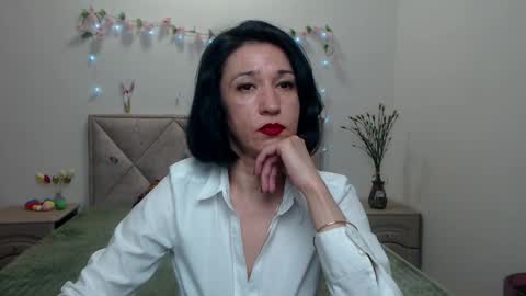 Cameronenns online show from April 5, 6:40 pm