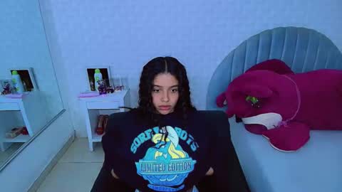 CAMI online show from April 26, 3:59 am