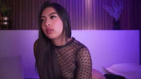 Camila online show from November 18, 4:24 am