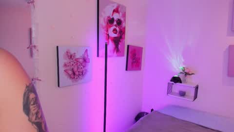 Camila  online show from February 20, 6:19 am