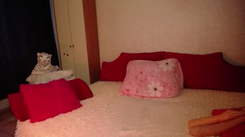 camilashine online show from October 29, 3:44 am