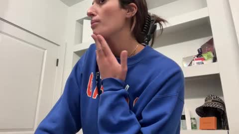 camiliakxoxo online show from February 24, 3:53 am