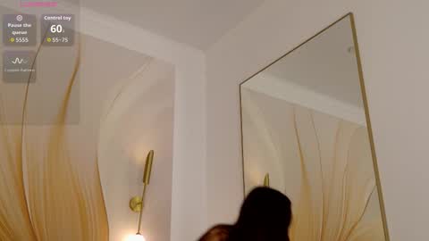 Camilla online show from February 9, 3:09 am