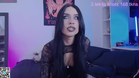 Camille  online show from June 8, 9:03 pm