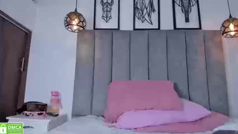 Camille online show from March 12, 2:42 pm