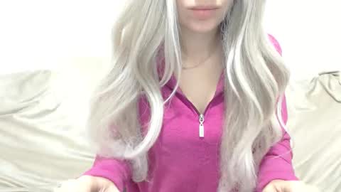 CamilleBunny online show from November 14, 3:50 am