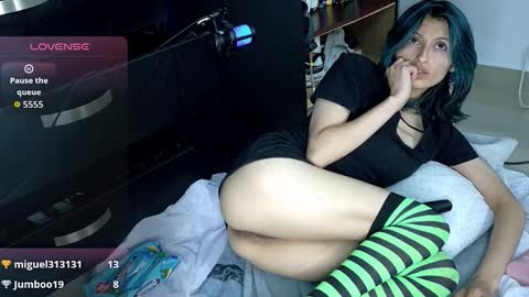 Cami  online show from October 2, 5:23 am