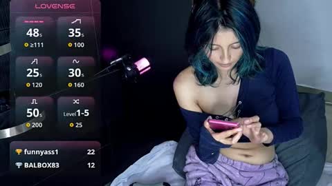 Cami  online show from November 8, 3:33 am