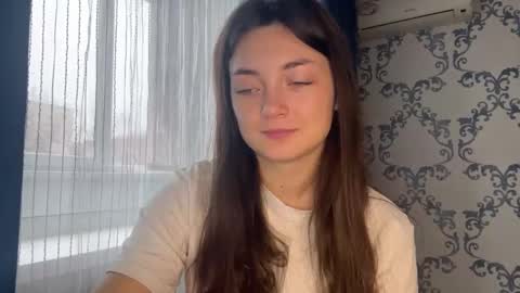 Kate online show from November 27, 8:06 am