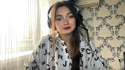 Kate online show from November 6, 8:09 am