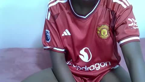 candiemaya online show from November 14, 5:40 am