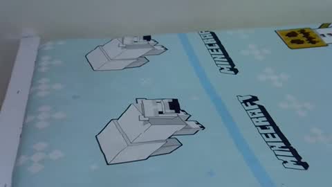 candiemaya online show from October 12, 7:55 am