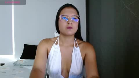  Candy  online show from March 31, 8:31 pm