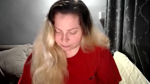 Laura online show from March 10, 6:56 pm