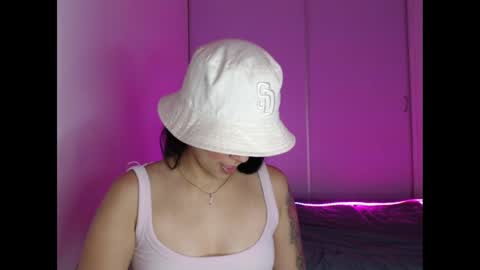 Sara online show from October 1, 2:49 am