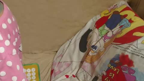 say meow and send tip  online show from March 9, 10:41 pm