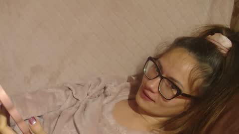 say meow and send tip  online show from November 10, 6:58 pm