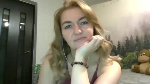 Daisy online show from January 10, 11:31 pm