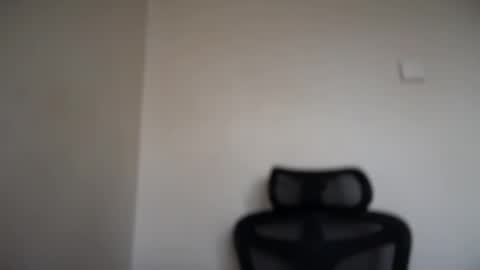 Emma online show from November 28, 7:11 am