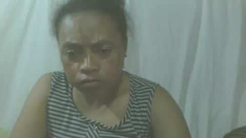 carinesexy69 online show from October 3, 12:10 pm