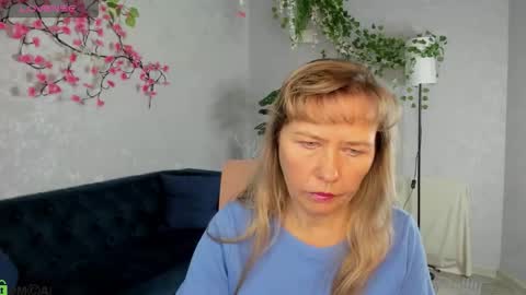 Carla Vogue online show from November 28, 10:51 am