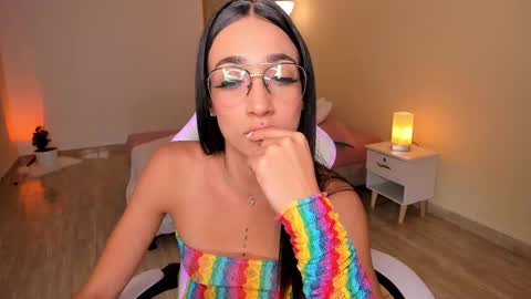 Alejandra online show from February 20, 2:07 am