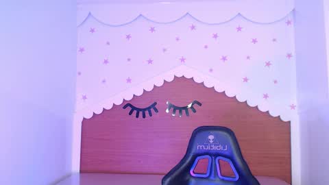 CARLYE   online show from October 27, 3:13 am