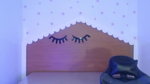 CARLYE   online show from December 20, 3:43 am