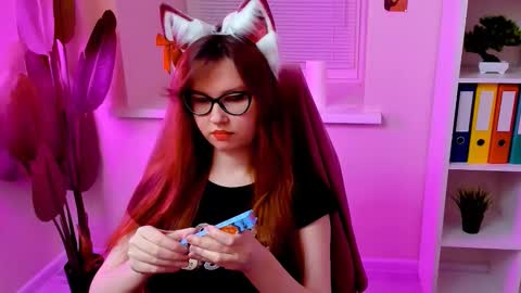 Carol online show from March 5, 2:13 pm