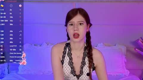 carolainemyers online show from January 14, 6:35 pm