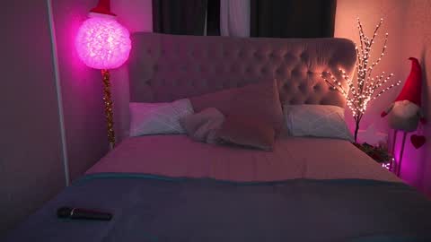 carolinadia online show from January 11, 9:57 pm