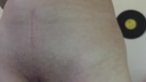 Carolina online show from April 19, 1:44 pm