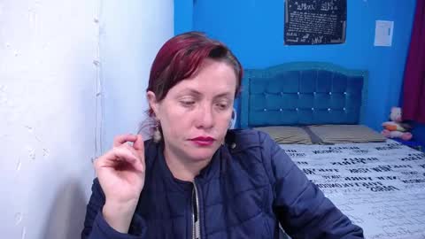 Carolinhe  online show from February 17, 12:26 pm