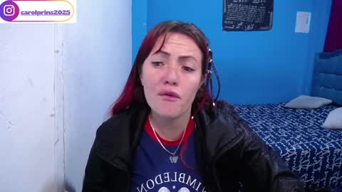 Carolinhe  online show from April 3, 10:46 am