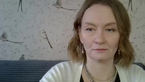 carra_hut online show from October 31, 11:25 am