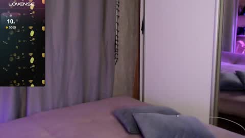 Carrie online show from March 4, 6:07 pm