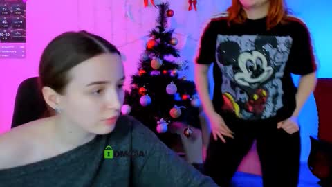 casey_meow_ online show from January 9, 3:49 pm