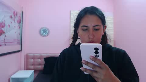 573215024606 online show from November 1, 8:13 pm