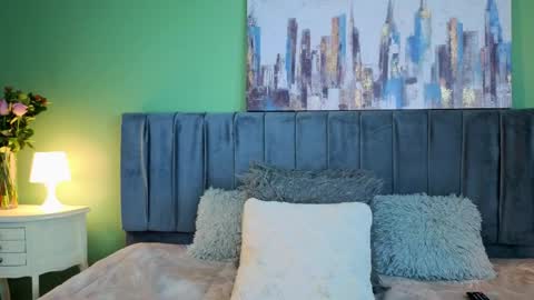 cassie_bloom online show from April 3, 3:26 am