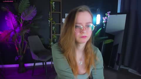 assie online show from February 5, 8:46 pm