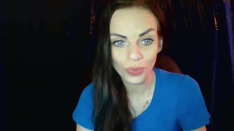 Cassie online show from September 18, 7:01 pm