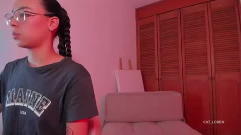 Loren online show from February 19, 9:47 pm