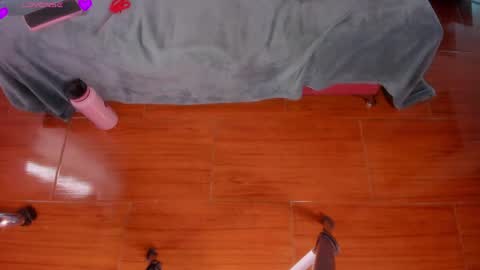 Cata green model independient online show from April 16, 8:19 pm