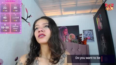 Catalina   online show from December 11, 1:39 pm