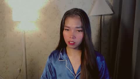 catherine_365 online show from October 8, 5:50 pm