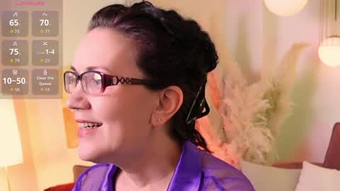 Catherine online show from March 30, 1:33 pm